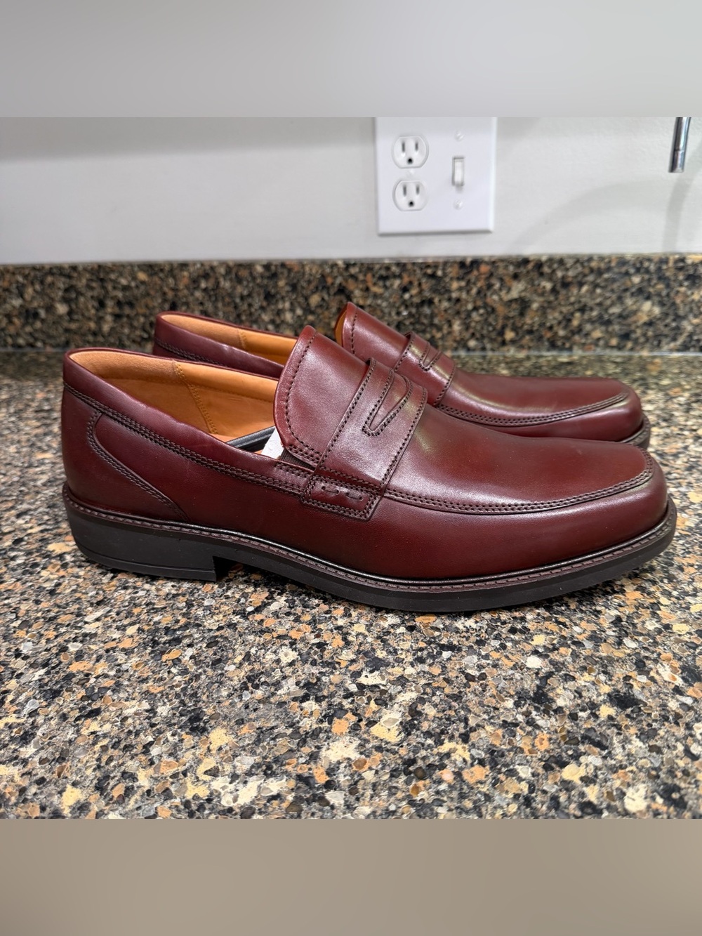 Ecco holton Men's Classic Penny Loafers in Burgundy 47